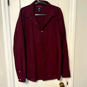 H&M slimfit burgundy ￼